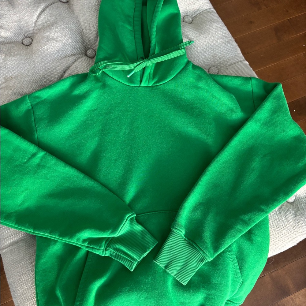 Zara Emerald Green Sweatshirt